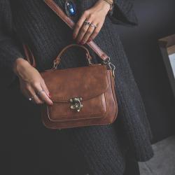 New Fashion Retro Luxury Crossbody Handbags For Women With Lock Waterproof Portability Ladies Vintage Handbags