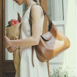 2024 Trend New Simple Fashion Large Capacity Shoulder Bags Luxury PU Leather Stylish Underarm Bag Fashion Women Tote Bags