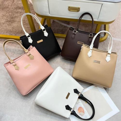 Low Price New Women's Handbag 2024 Classic Fashion Double layered Shoulder Bag Unique Design Crossbody Bag