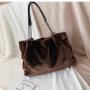 woman hand bage bags ladies fur bag