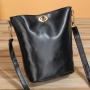 Simple women's mobile phone bag ladies shoulder bags wholesale fashion lock buckle women's crossbody shoulder bag