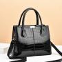 2024 wholesale Pu leather glossy woman bags large capacity ladies shoulder bags women's handbags