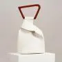 Fashion Trend Niche Design Sac A Main 2023 European And American Irregular Bucket Bag Temperament Handle Clear Acrylic Handbag