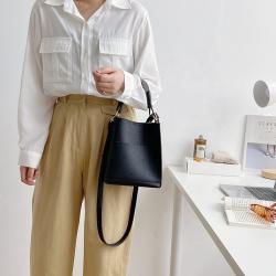 New Personality One-shoulder Small Square Bag Fashion Trend Cross-body Bag Soft Side Creative Designer Handbag For Girls
