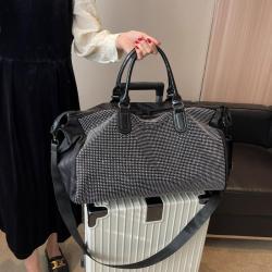 Custom Luxury Designer Bling Rhinestone Diamonds Gym Weekender Over Night Duffel Bag High-end Travel Duffle Bag