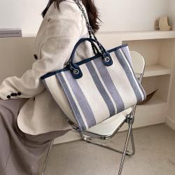 Single shoulder crossbody large capacity chain women's bag
