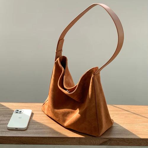 2022 Hot Sale winter Fashion contracted Soft plush bag Plain handbags for women luxury messenger crossbody bag fur bag