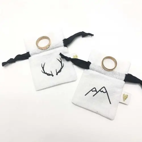 Custom Logo Printed Organic Cotton Small Drawstring Bag For Jewelry Storage Reusable  Muslin Cotton Jewelry Pouch