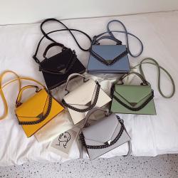 wholesale women handbags Custom Logo Women Fashion Chains Button Crossbody Bags Hasp&Zipper Square Handbag