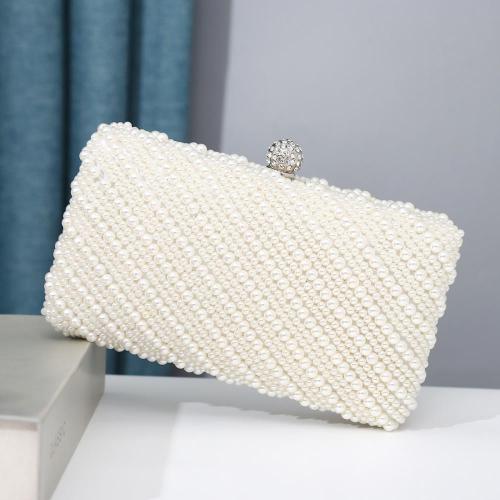 Custom Factory direct for new dinner bag European and American women handbag pearl  evening dress shoulder bag