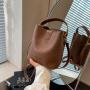 2023 New Pu Women Fashion Handbags Vintage Premium Designer Shoulder Bags Solid Cross Body Wholesale Women Handbags