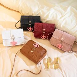 Top Fashion Embossed Small Square Bag New 2024 Ladies Messenger Bag Foreign Trade Pendant Shoulder Crossbody Phone Bag