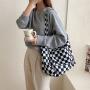 Wholesale reusable women's leisure soft new shopping shoulder bag popular canvas bag large capacity black white check tote bag