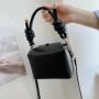2024 new vertical stripes Square box bag embroidery line small handbag crossbody fashion shoulder bag