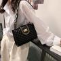 Diamond Lattice Thread Bag 2021 Spring New Fashion Messenger Bag Small Square Zipper Chain Bag with Lock