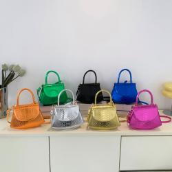 2023 New Shiny Stone Tide Waterproof Handbag Harbor Style Retro Foreign Style Chain One Shoulder Bag Ins Cross Body Bag Fashion