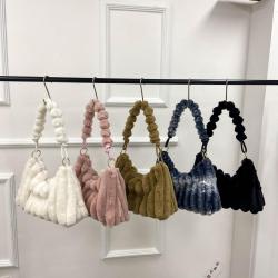 Autumn And Winter Style Women Fashion Handbags Wholesale Women Handbags Latest Design Ladies Handbag Subaxillary Bolsa De Felpa