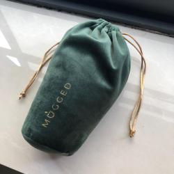 Custom Shape Velvet Packaging Bag Super Soft Oliver Velvet Drawstring Bag With Round Bottom