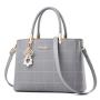 Wholesale Fashion Designer pu Leather Ladies Hand Bag Crossbody Women Purses And Handbags With Pearls Pendent