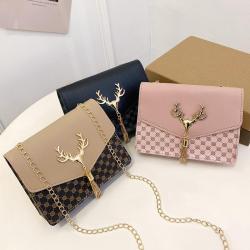 New Design Korean Fashion Small Square Bag 2024 Ladies Cross Shoulder Bag Women's Pu Leather Sling Chain Bag