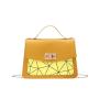 Wholesale Ladies Patchwork Color Diamond Square Bag Wholesale 2022 New Lock Chain Handbag Pu Leather Lock Tot Bag
