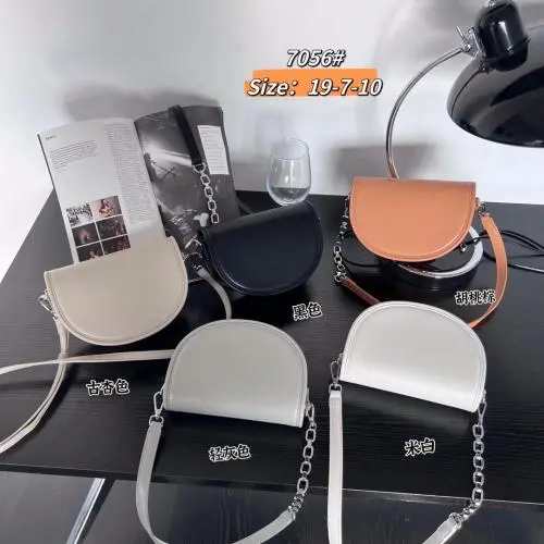Custom 2023 Fashion Women Luxury Solid Handbag Novelty Quality Genuine Leather Small Ladies Crossbody Bag Handbags