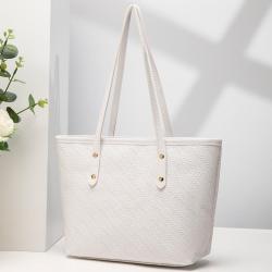 2024 Vintage Fashionable Women's Handbag Large Capacity Tote Bag with Single Handle and Chain Decoration Portable Mommy Bag
