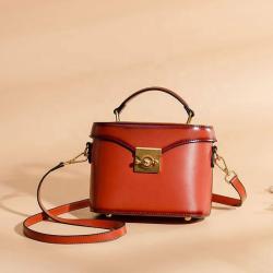 2019 New Messenger Bag Female Cowhide Casual Retro Handbag Fashion Wild Bucket Bag