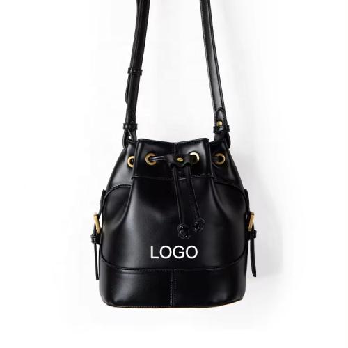Customized Logo Factory High Quality Crossbody Bag Drawstring Design Bucket Bag PU Leather Glossy Soft Bucket Bag for Women