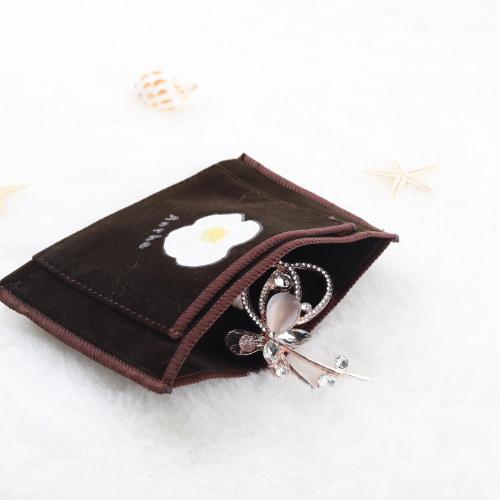 Custom Logo Printed Brown Velvet Envelope Jewelry Pouch Hot Stamping Envelope Velvet Gift Packaging Bag