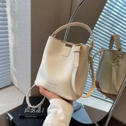 2023 New Pu Women Fashion Handbags Vintage Premium Designer Shoulder Bags Solid Cross Body Wholesale Women Handbags