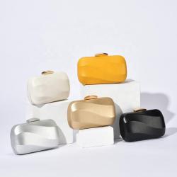 wholesale low price chain shoulder bag ladies unique design pu leather clutch bag women evening bags