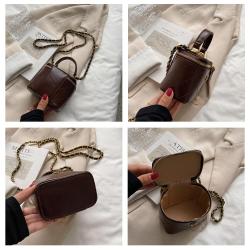 KBW101 2023 Hot Sale of High-quality Lipstick Mini Bag Small Design High-end Chain Messenger Bag