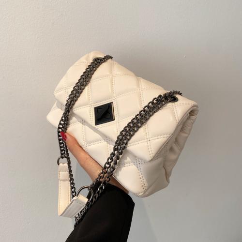 Chains Leather Crossbody Bags For Women Indentationhandbag Manufacturer Customize Designer Women Bags