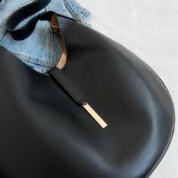 Custom shoulder underarm bag Simple portable small decoration zipper chain adjustable niche design plus logo