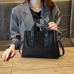 New Trendy PU Leather Women's Crossbody Handbag Fashionable Large Capacity Ladies Purses Zipper Closure Two Portable Handles