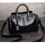 Guangzhou factory custom logo wholesale  PU leather women handbags for lady fashion Purse