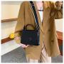 Fashionable and Simple Handbag Women's 2022 Autumn and Winter New Vintage One Shoulder Crossbody Bag Korean Flap Small Square Ba