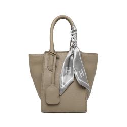 Luxury Casual Makeup Tote Handbag for Women Single Handle Gym Bag Magic Purses Label Fashionable PU Portable Polyester Lining