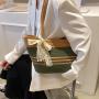 Fashion Hand-Woven Beach Large Capacity Shoulder Retro Women'S Tote Travel All-Matching Women'S Bag