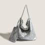 Trash Underarm Women 2024 New Large Capacity Tote Shoulder Bag Senior Sense Commuting Chain Bag