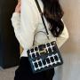 2023 Striped Women Fashion Handbags Embroidery Quality Handbags PU Fashion Ladies Hand Bags