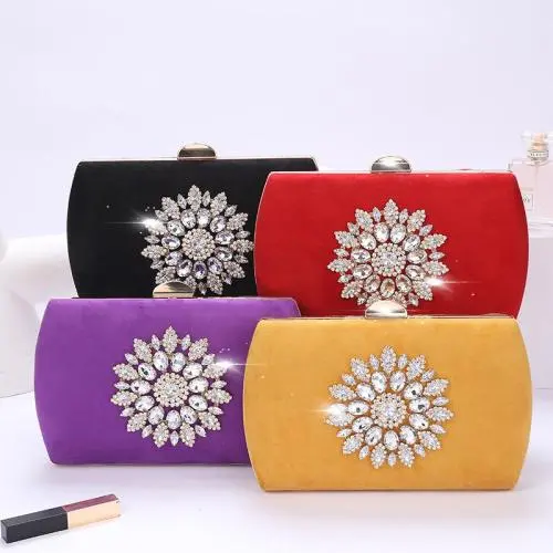 Hot sale women hand bags Winter purse trendy 2021 Female ladies velvet bags vendor women velvet purse and handbags