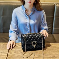 Fashionable Shoulder Rhombus Diamond-Type Lattice Bag For Women Buttons Carry The Bag