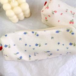 NHC0054 Simple Small Floral Pencil Case Cute Small Fresh Girl Heart Mini New ins Stationery Storage Bag For Student