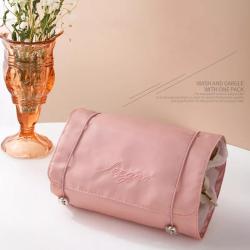 A new portable, detachable 4-in-1 toiletries bag with a large capacity cosmetic bags for women