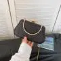 Trend metal handle crossbody bags ladies chain golden rhinestone bags women clutch bag party handbags wholesale