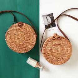 New retro grass woven beach tourism crossbody handmade woven bag