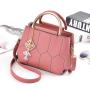 2023 Wholesale Fashion Trends Woman Embroidery Messenger Bags PU Leather Women's Plain Shoulder Bags