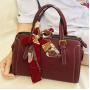 Fashion Retro Crossbody Handbag First Layer Leather Shoulder Boston Bags